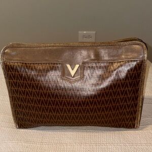 Mario Valentino VINTAGE Unisex leather clutch/ Make-up/Accessory.